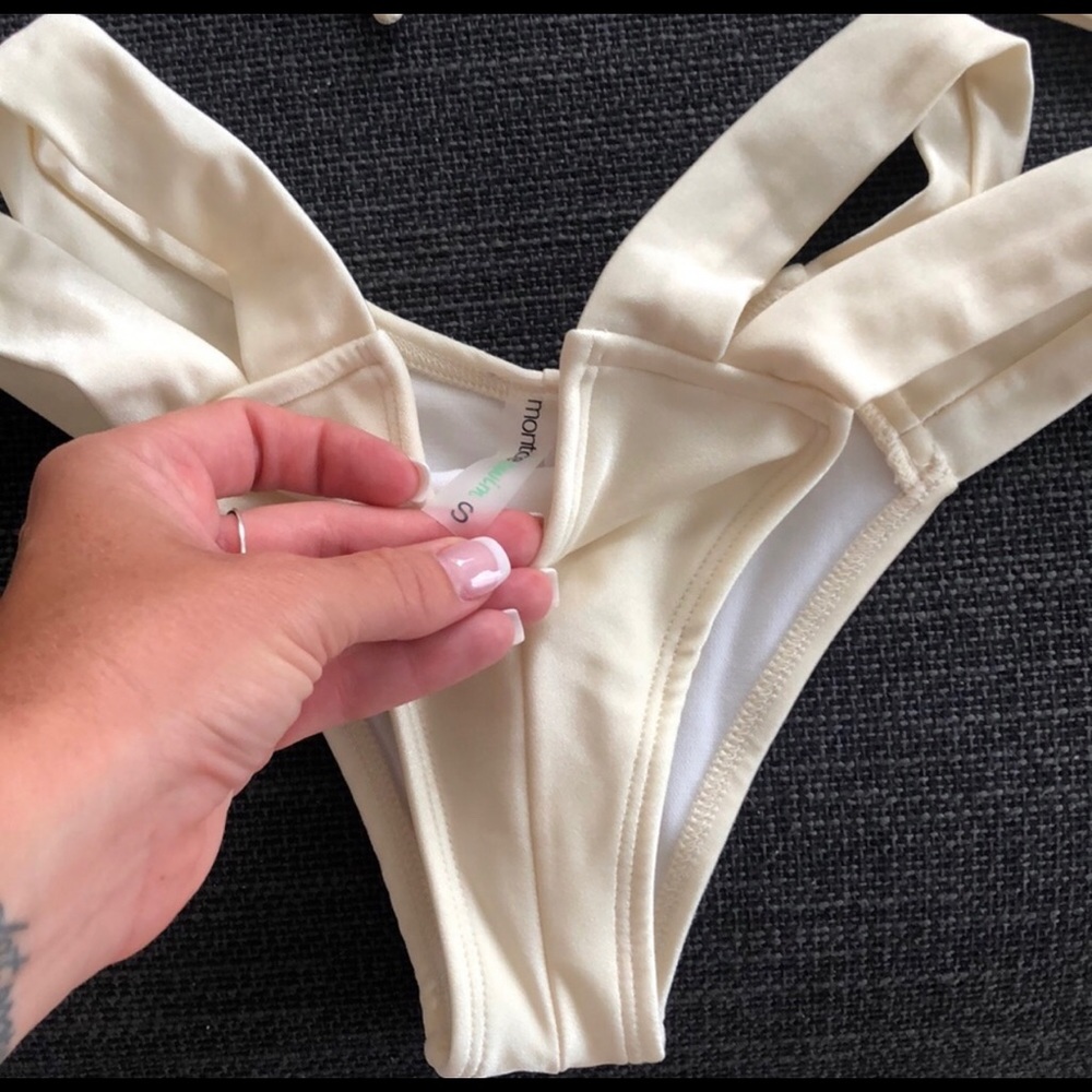 Selling to Britt - small Montce bottom